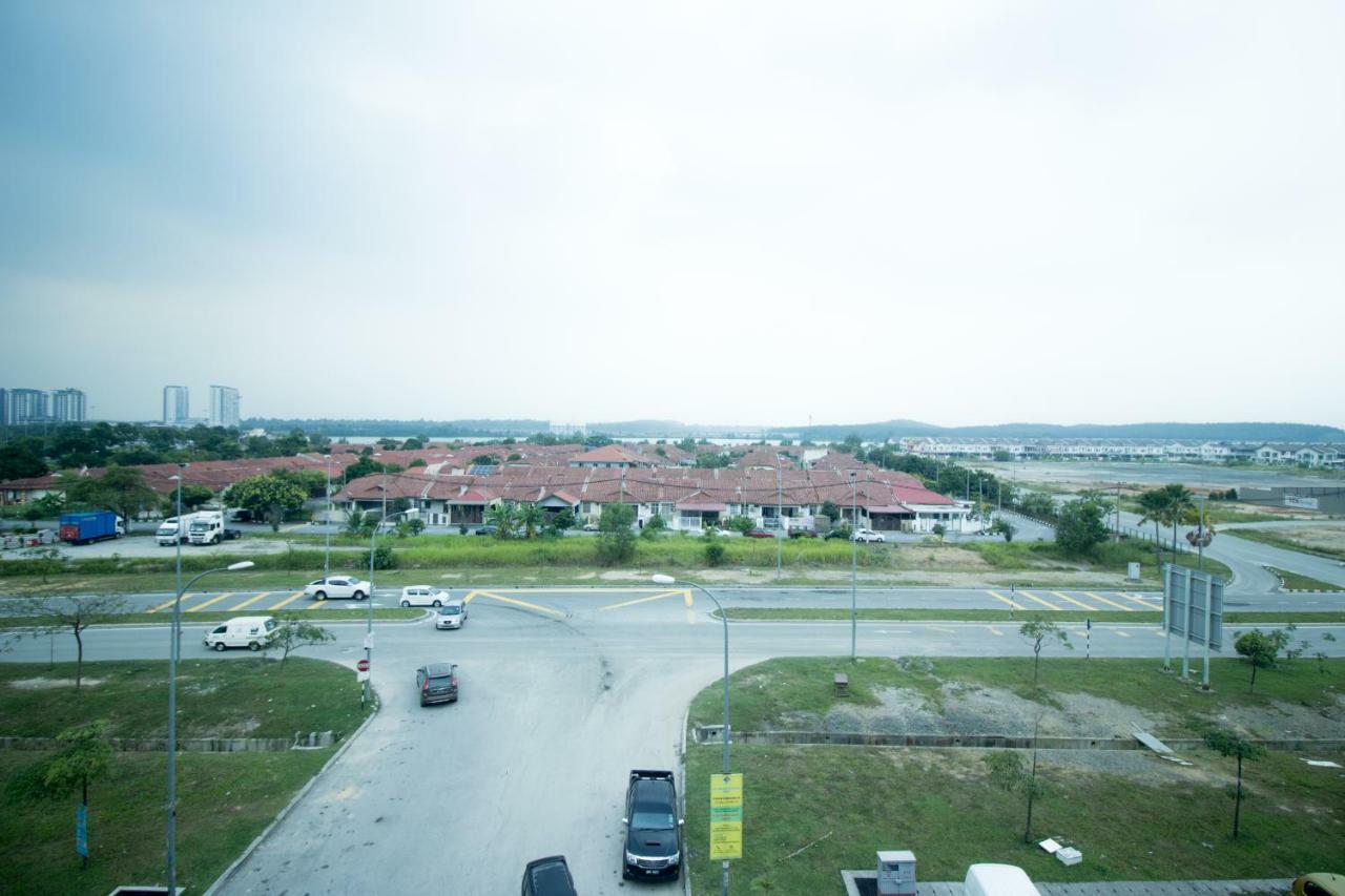 Saujana City Hotel Bandar Saujana Putra Zewnętrze zdjęcie
